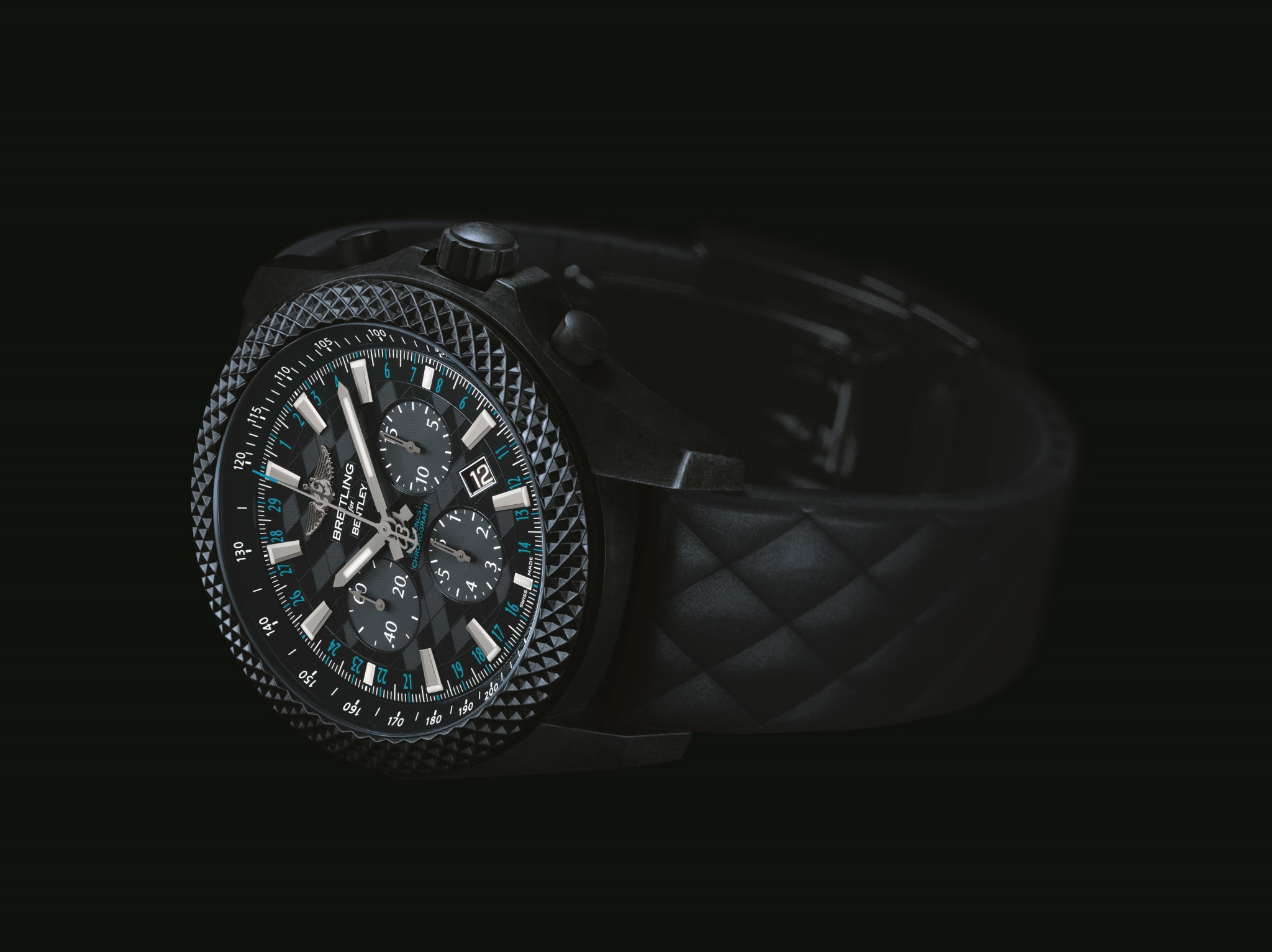 breitling gt dark sapphire