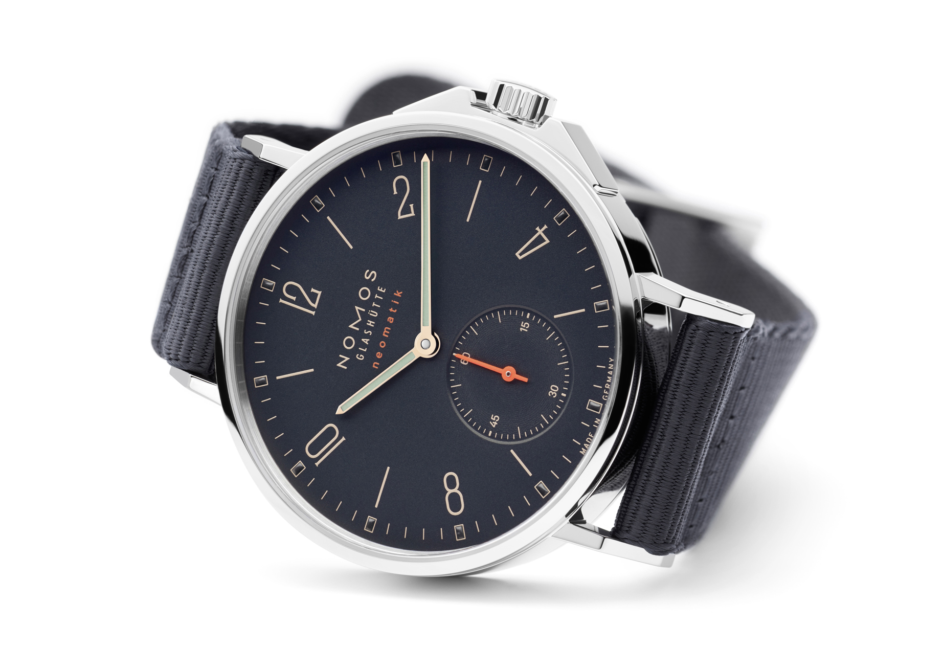 NOMOS_Ahoi_neomatik_Atlantic_spatial