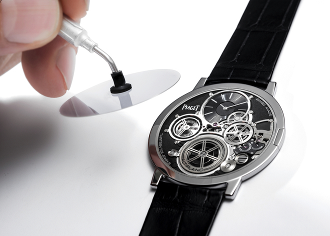 Piaget shows off yet another world s thinnest timepiece for SIHH