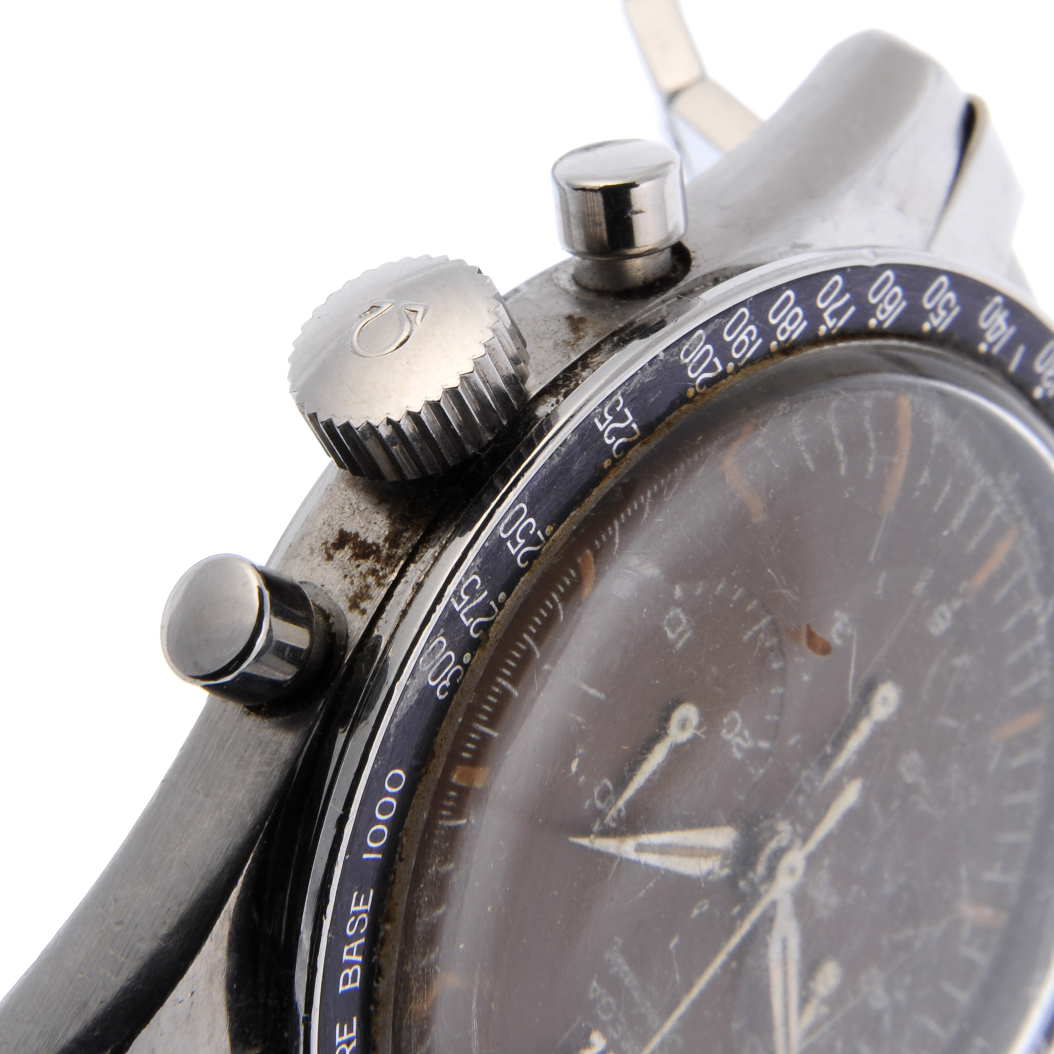 1960 Omega Speedmaster breaks auctioneer s record