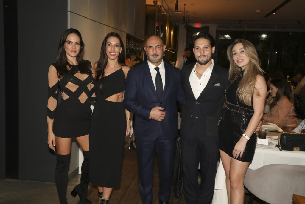 https://usa.watchpro.com/2019/12/Daniela-Botero-Lauren-Gnazzo-Gary-Nader-Rafael-Gill-Alex-Lacovelli-1--1024x683.jpg