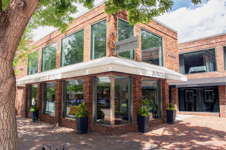 Oliver Smith opens luxury pre owned watch boutique in Aspen