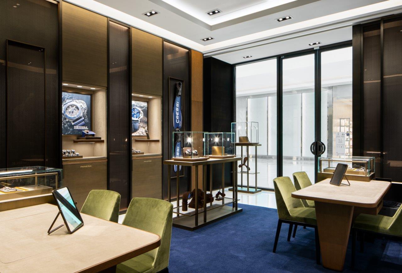 Richemont Plans to Open Multibrand Watch Stores in the United