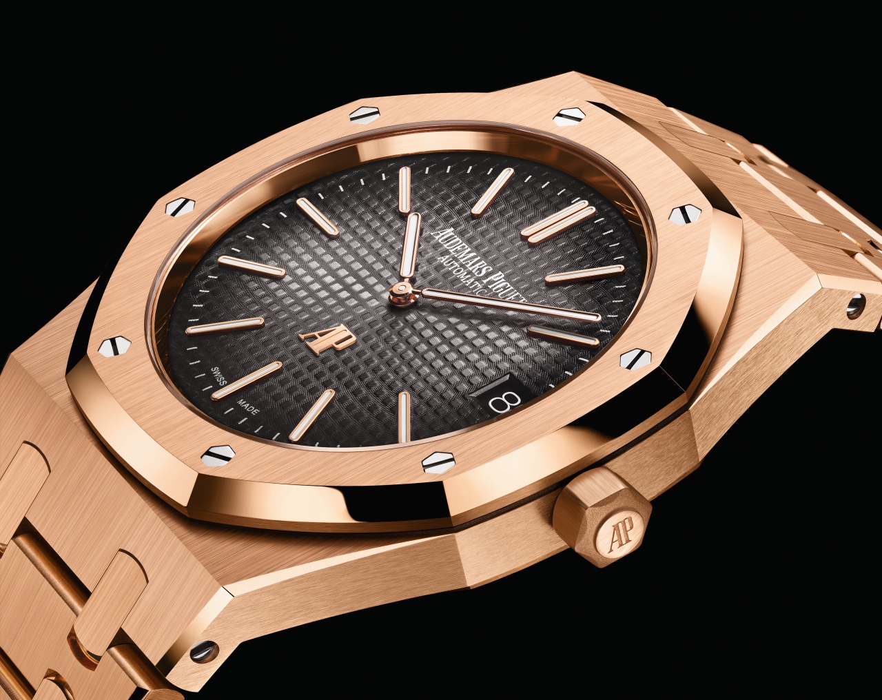 Prices Rise 50% For Audemars Piguet's Royal Oak Jumbo As CEO Says It Will  Be Axed Next Year