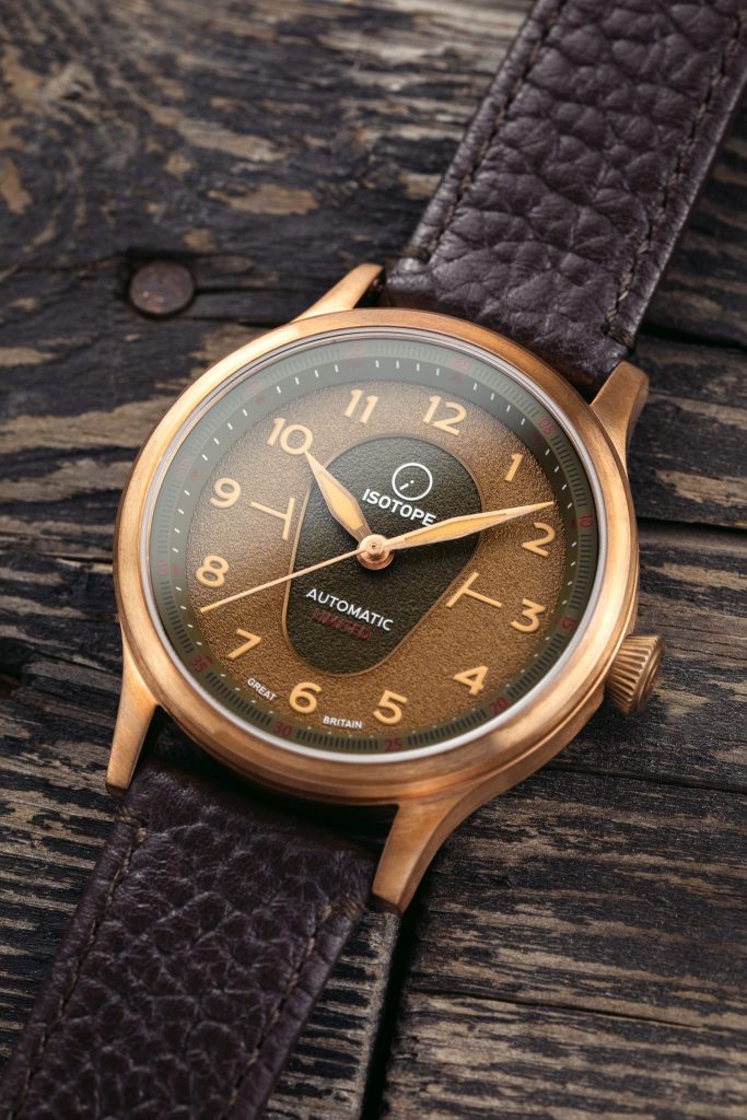 Isotope Watches pays homage to WWII pilots with "Old Radium" Tobacco