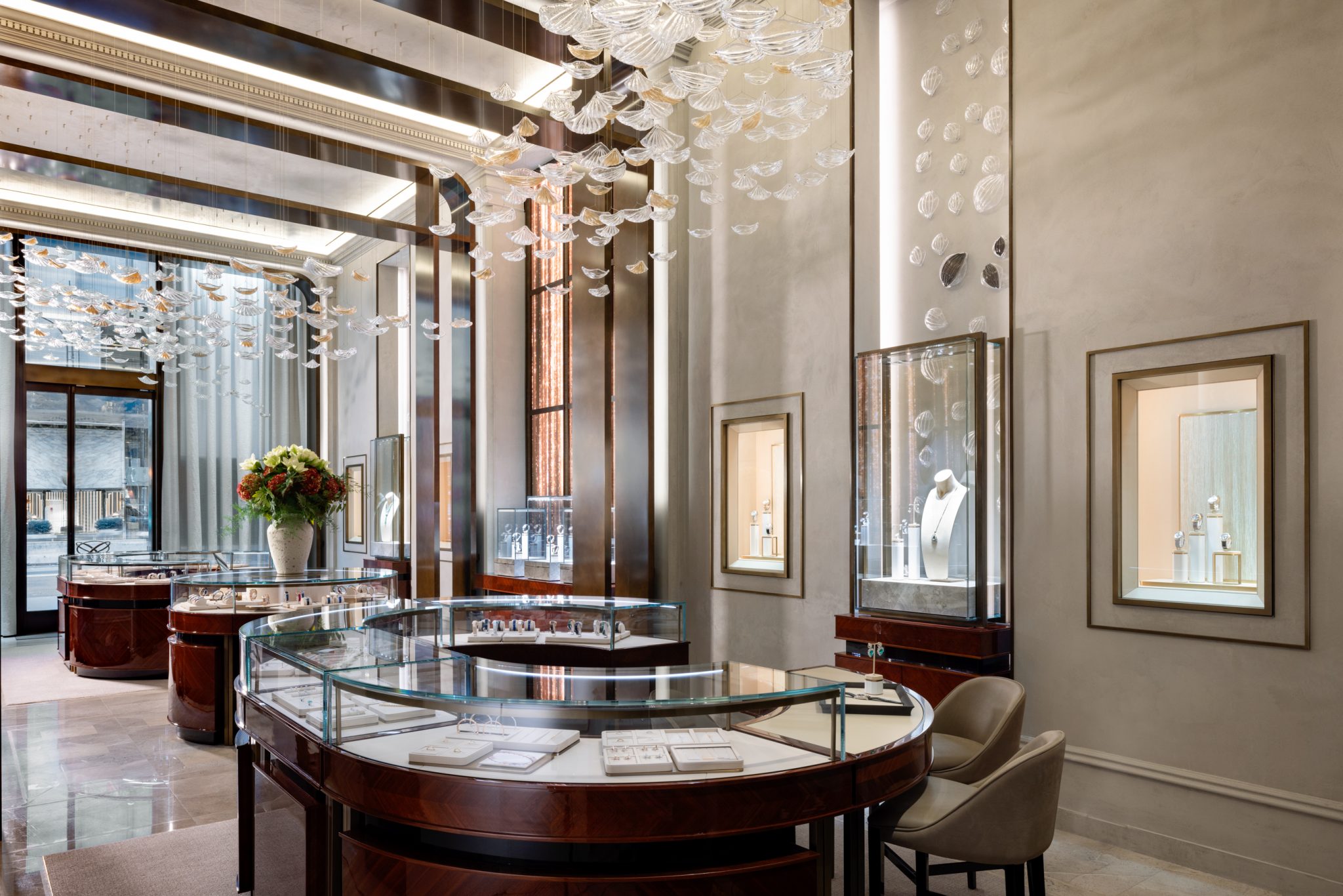 Chopard opens flagship showroom on New York s 5th Avenue