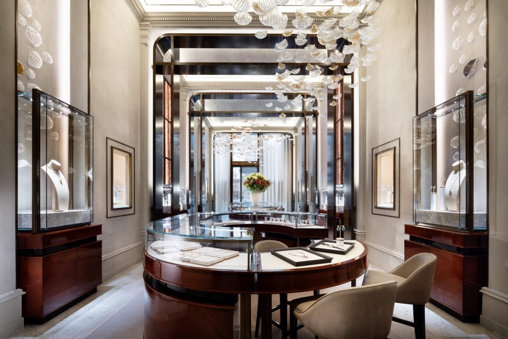 Chopard opens flagship showroom on New York s 5th Avenue