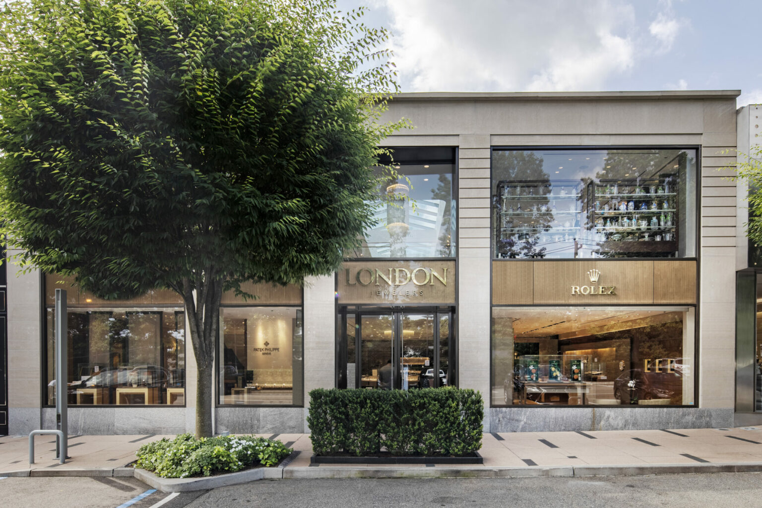 GREATEST SHOWROOMS London Jewelers, Manhasset, NY, USA