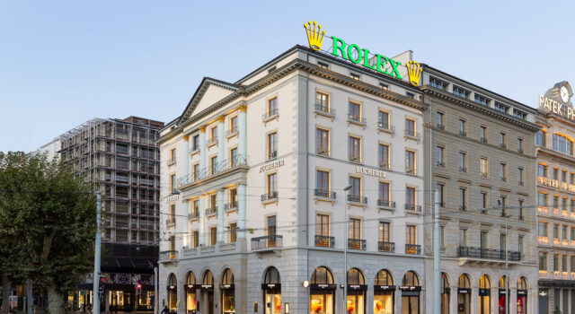 Rolex buys Bucherer