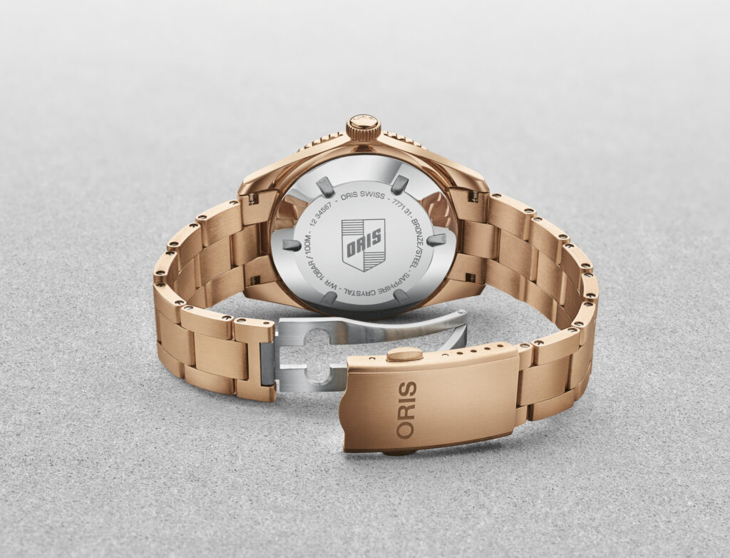 Oris presents 'White Star' Divers Sixty-Five in bronze - WATCHPRO USA