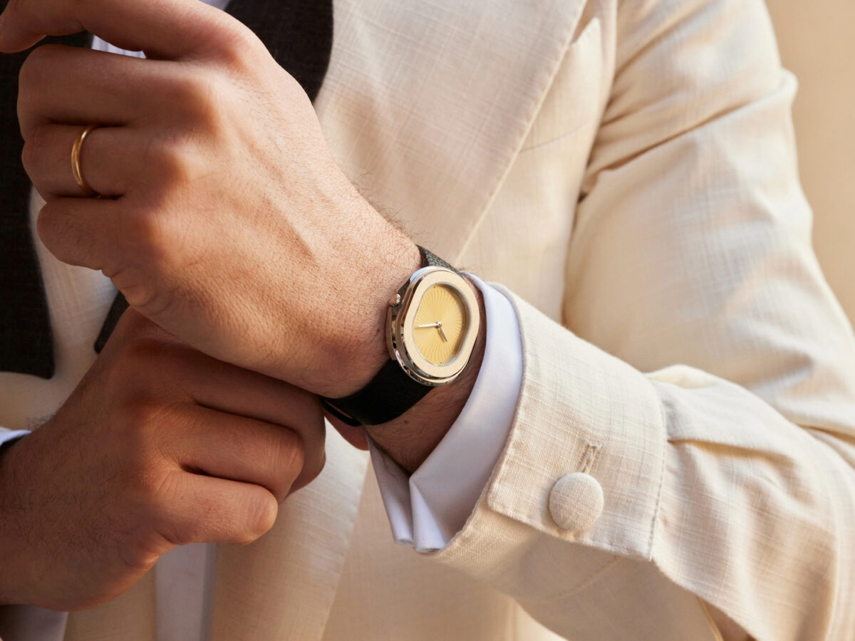 Serica Parade dress watch