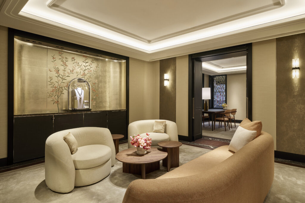 Van Cleef & Arpels opens boutique in The Mall at Short Hills