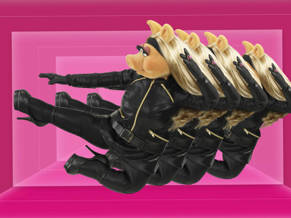 Oris launches ProPilot X collab with Miss Piggy