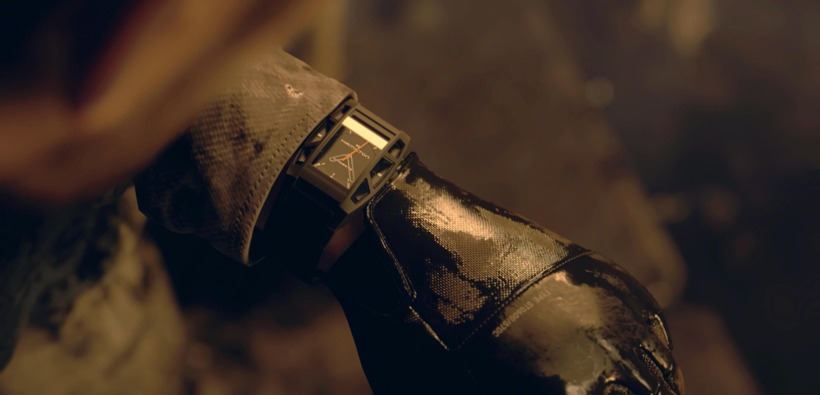 HAMILTON DEATH STRANDING 2 腕時計 Hamilton launches Death Stranding 2: On the Beach watch