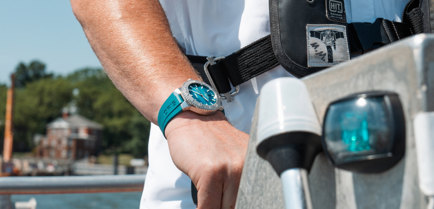 new-york-harbor-ii-oris-aquis-date-billion-oyster