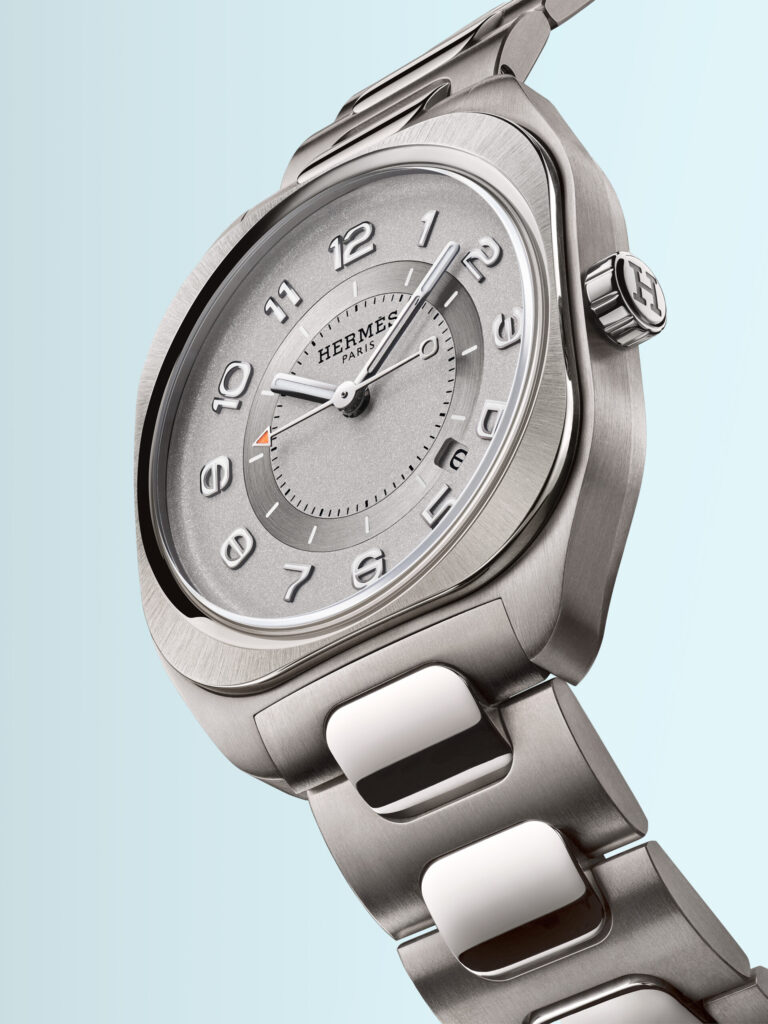 Hermès Expands H08 Collection With Two New Titanium Models