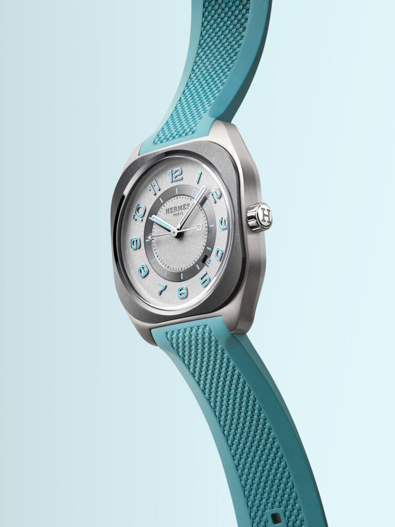 Hermès Expands H08 Collection With Two New Titanium Models