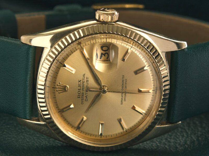 From patina to provenance, here’s what makes vintage gold truly timeless