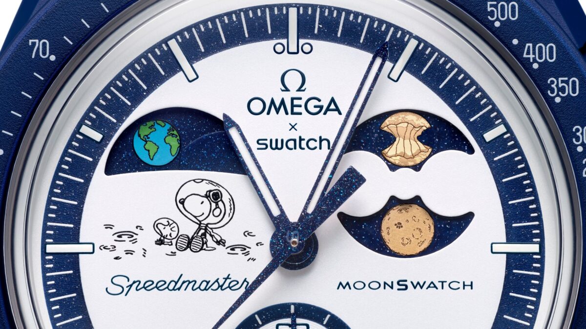 MOONSWATCH COLLECTION ミッション・トゥ・ザ・ムーン Sink Your Teeth Into The Latest MoonSwatch