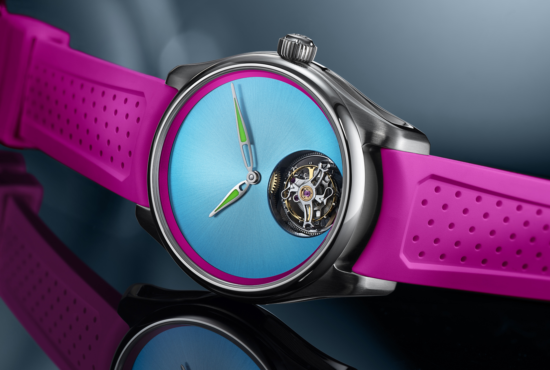 H. Moser Unveils Miami‑Inspired Pioneer Tourbillon for Bucherer