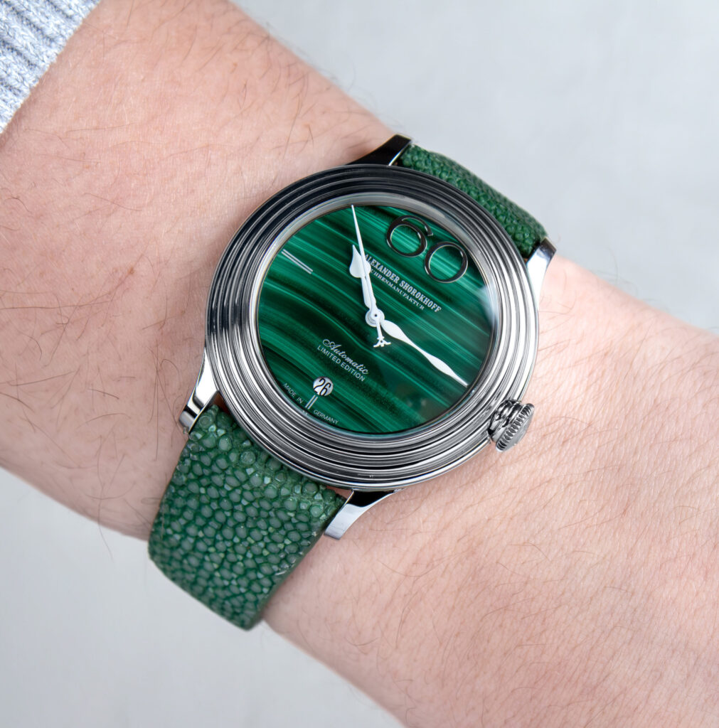 Theory luxe 2024 未使用タグ付 Rochelle LIVE2 Alexander Shorokhoff tries minimalism on for size with new