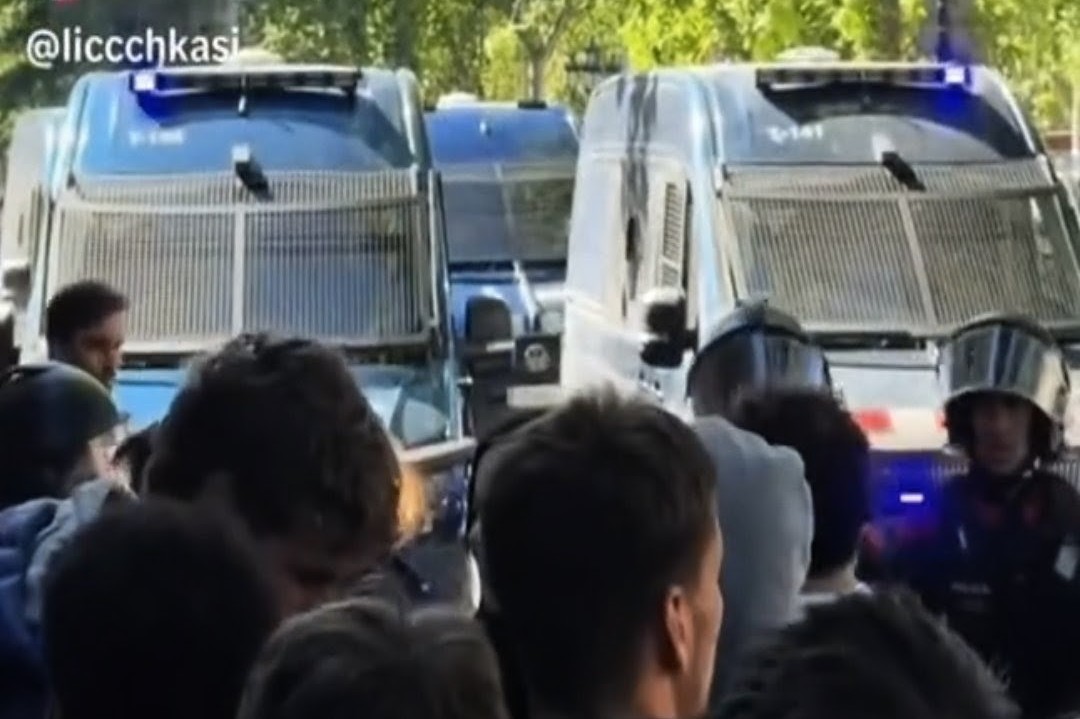 Live Updates: Riot Police Intervene as Swatch Royal Pop Launch Turns Chaotic and Stores Remain Closed