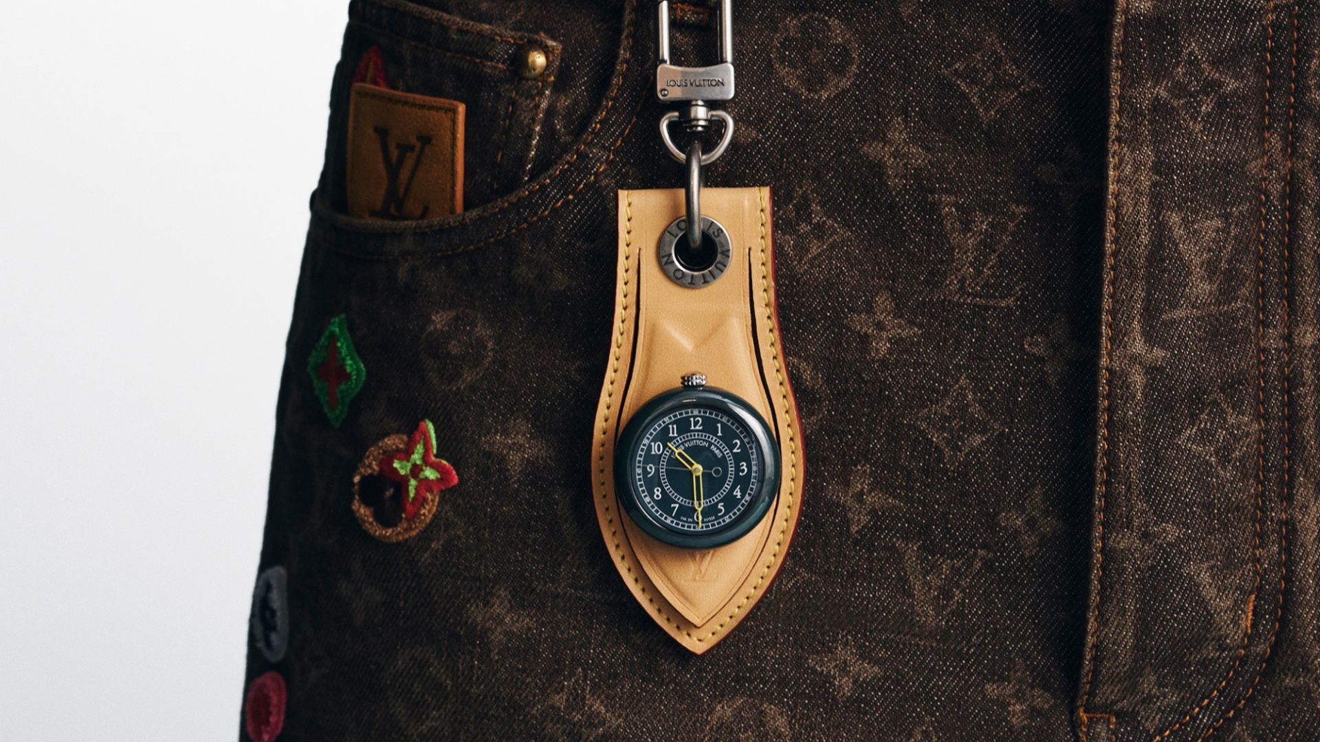 Louis Vuitton ルイ・ヴィトン ポルトクレ・ムスクトン LVカップ Louis Vuitton Brings The Monterey Back In Ceramic