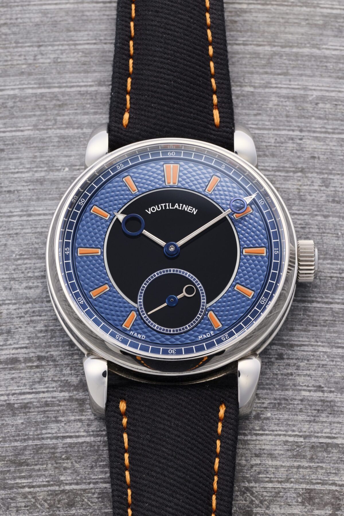 Cosmograph Example Phillips launches its biggest New York online watch auction